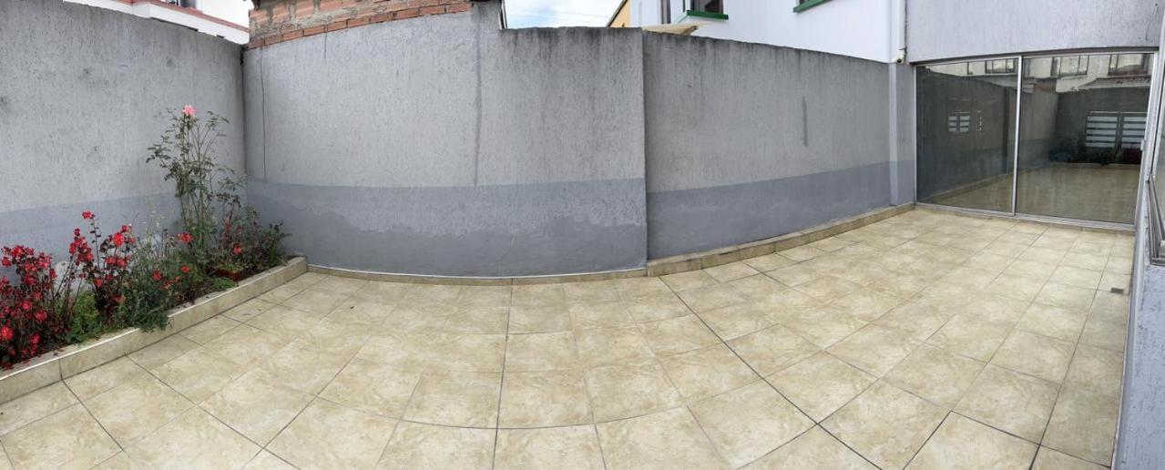 Casa Chimenea A 5 Minutos Del Aeropuerto Bogotá Exterior foto